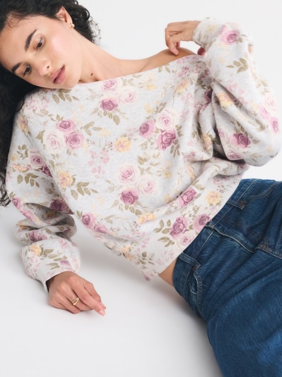 Abercrombie & Fitch Sweaters - Abercrombie & Fitch Sunday Slash Top